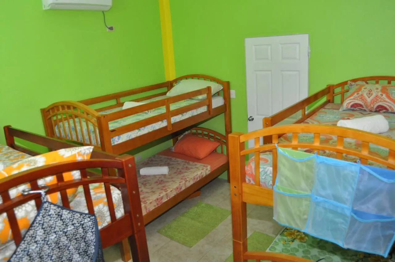 Fish Tobago Hostel Buccoo