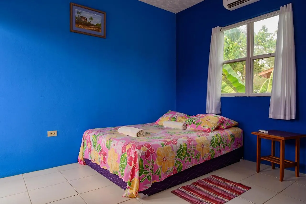 Fish Tobago Hostel Buccoo