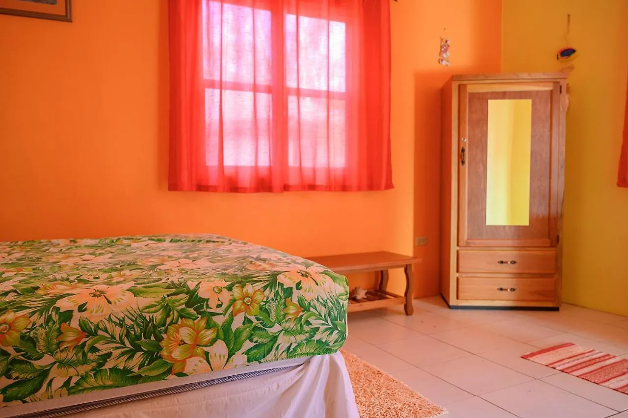 Fish Tobago Hostel Buccoo 0*,  Trinidad And Tobago